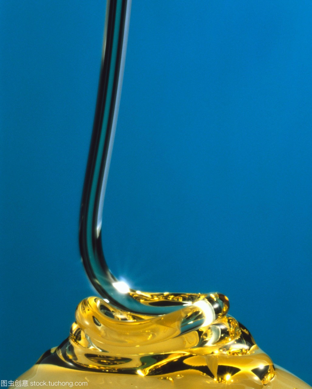 糖漿的盤繞 高粘度液體的奇妙景象